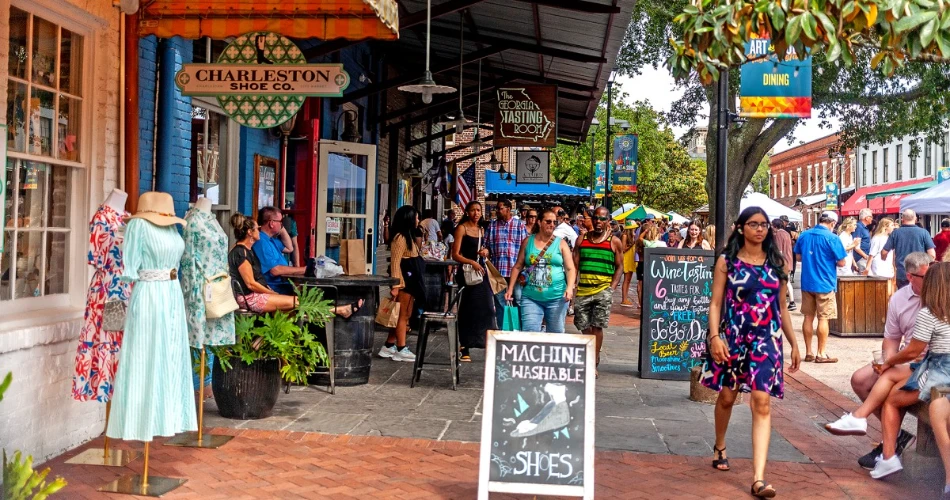 Things to Do in Savannah: Landmarks, Gardens & Riverfront Fun