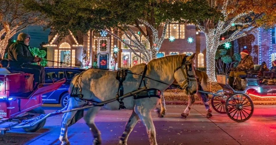 Christmas in Savannah: Holiday Lights, Events & Southern Festivities