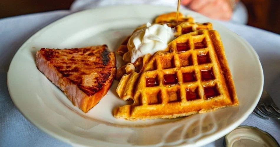Best Restaurants in Savannah, USA: Where Southern Charm Meets Culinary Excellence
