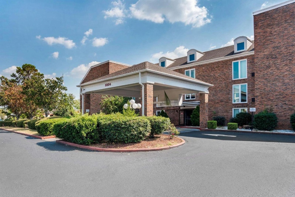 Clarion Inn Montgomery East Monticello Dr